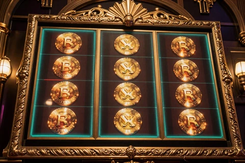 Progressiver Jackpot-Slot Hall of Gods mit herabfallenden Goldm&uuml;nzen bei Betsson